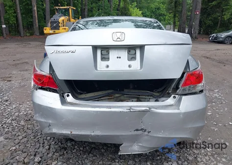 2009 Honda Accord 2.4 Lx-P from USA, damaged, VIN 1HGCP26479A162697